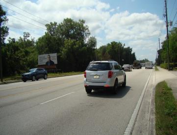 E/S SR-15A, 1 MI N/O SR 44-S/B
