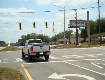 S/S US 92,165' E/O GARFIELD AVE-E/B
