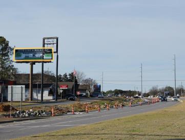 MCFARLAND BLVD S/L 450' W/O RICE MINE RD
