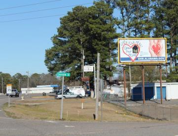 SKYLAND BLVD S/L 100' E/O CLEARVIEW ST