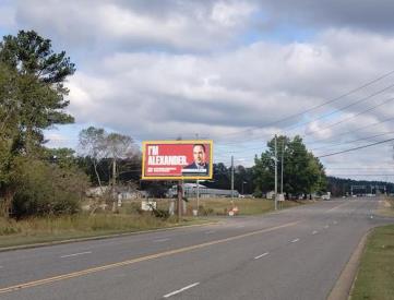 AIRPORT RD W/L .7 MI S/O US 82