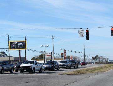SKYLAND BLVD S/L 500' W/O CYPRESS CRK