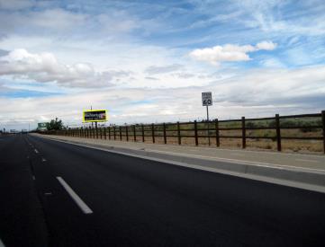 SIERRA HWY EL 300' N/O AVENUE P-8