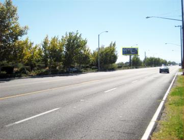 SIERRA HWY EL 400' N/O AVENUE J-8