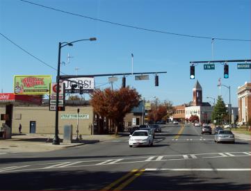 E/S 608 BROAD ST @ 7TH AVE N/F LEFT IN