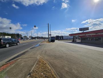 S/S BELLS FERRY & HWY 92 N/F