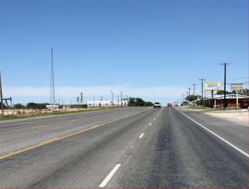 HWY 214 E/S 530' S/O 14TH ST S/F