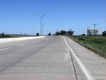 I-27 E/S @ 15TH ST S/F