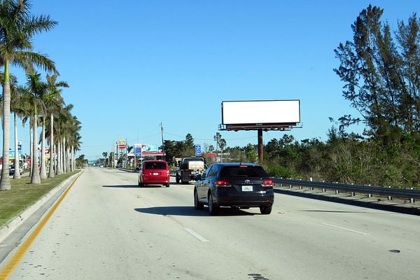 US 1 ES 0.04mi N/O Card Sound Rd F/S - 2