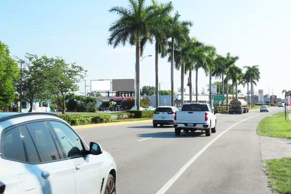 US 1 WS 400ft S/O Kings Hwy F/S - 1
