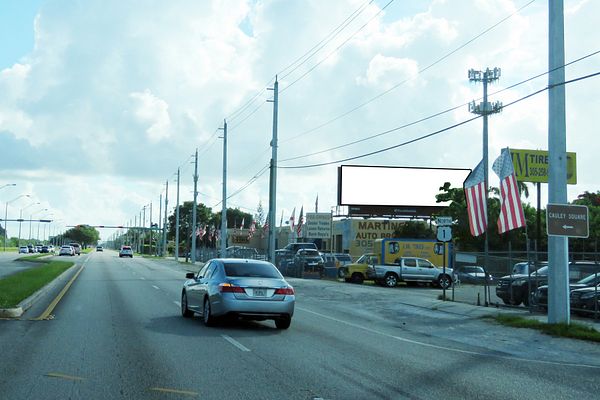 US 1 ES 150ft S/O SW 224th St F/S - 2