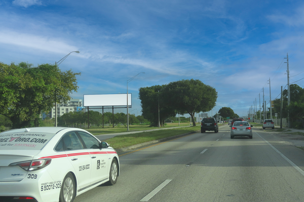 US 1 WS 800ft N/O SW 220th St F/S - 1