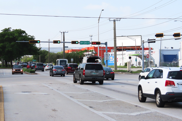 US 1 WS 275ft S/O SW 128th St F/N - 2