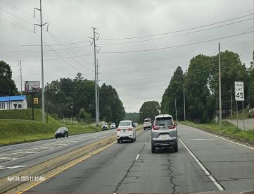 W/S 318 N DIXIE AVE ON US 41 S/F
