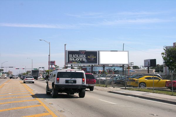 NW 54th St SS 150ft W/O NW 17th Av F/W - 4