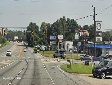 E/S HWY 41 N/O CENTER RD S/F
