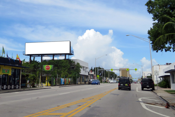 NE 79th St SS 300ft W/O NE 10th Av F/E - 1