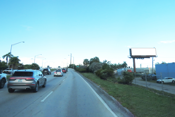 Hialeah Expwy NS 600ft E/O Okeechobee Rd F/E - 2