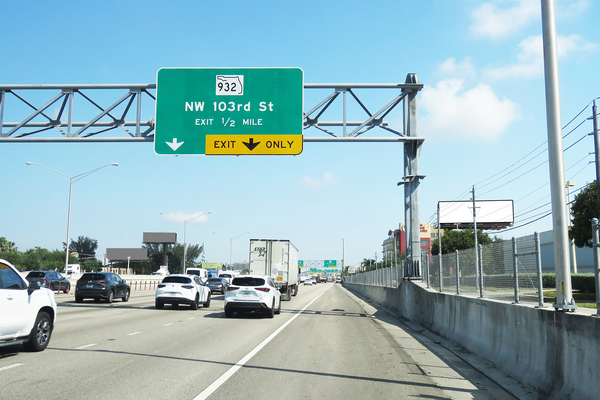 Palmetto Expwy ES 0.3mi N/O US 27 F/S - 2