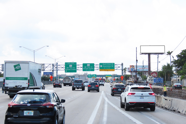 Palmetto Expwy WS 0.4mi N/O US 27 F/N - 2