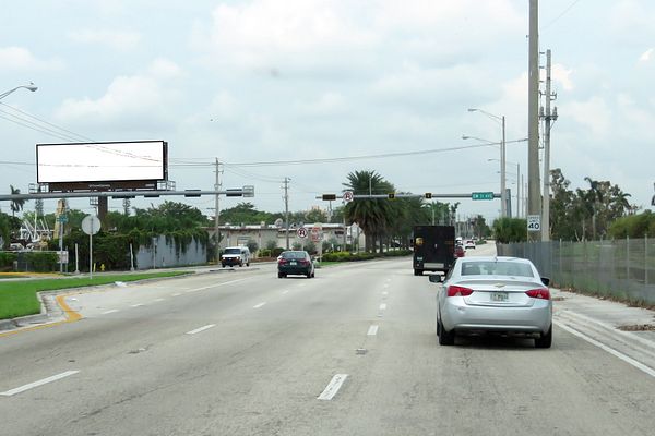 Pembroke Rd SS 800ft W/O I-95 F/E - 1