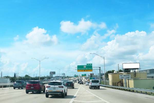 I-95 WS 0.45mi N/O Hallandale Bch F/N - 2