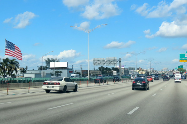 I-95 WS 0.3mi N/O Hallandale Bch Blvd F/S - 1
