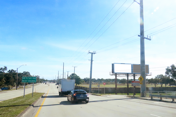Stirling Rd SS 1254ft W/O US 441 F/W - 3