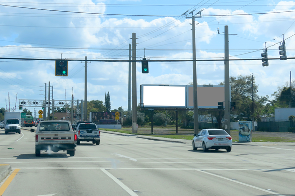 Stirling Rd SS 160ft E/O Phippen Rd F/W - 3