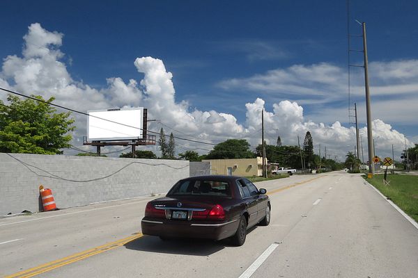 Dixie Hwy WS 620ft N/O Sheridan St F/S - 1