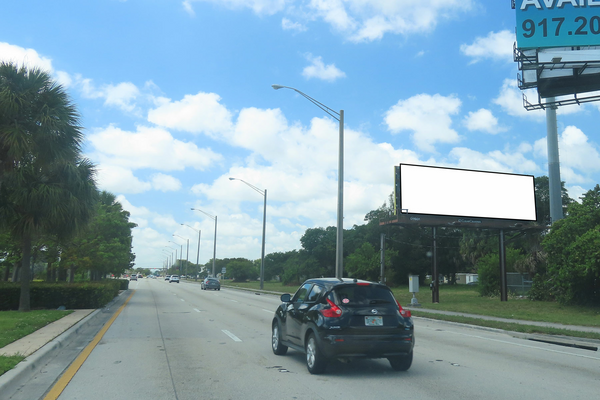US 441 WS 1240ft N/O NW 56th St F/N - 2