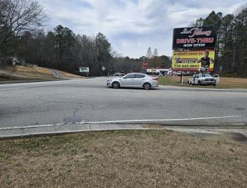 N/S BUS 6, 50' W/O LEGION RD E/F BOT