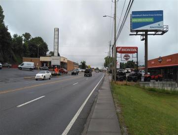 W/S 929 N GLENWOOD AVE N/F IN