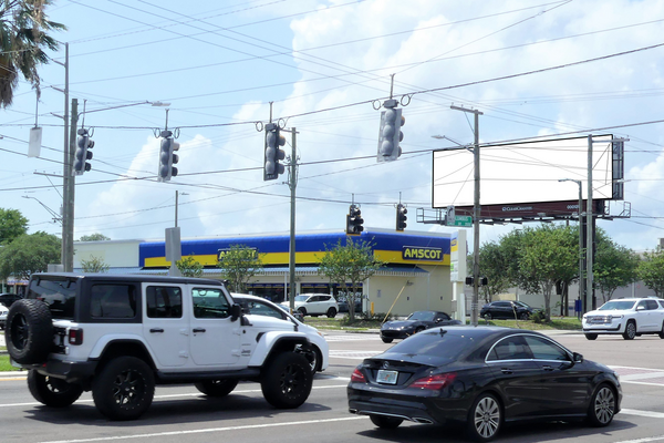Columbus Dr SS 150ft W/O Himes Av F/E - 1