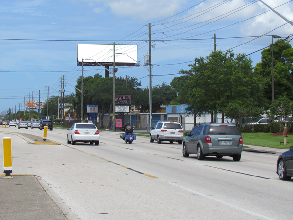 Park Blvd NS 150ft W/O 75th St N F/E - 2