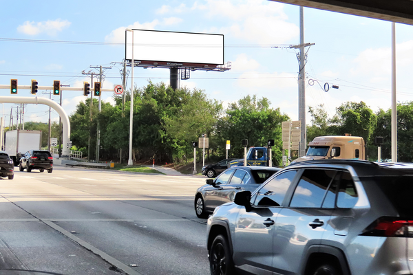 Dale Mabry Hwy ES 100ft N/O I-275 F/S - 2