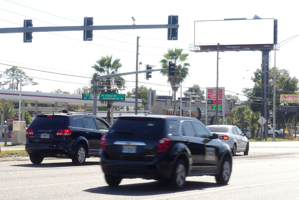 US 19 ES 15ft S/O Oak Av F/N - 1