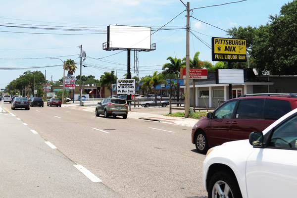 66th St N WS 500ft S/O 54th Av N F/N - 2