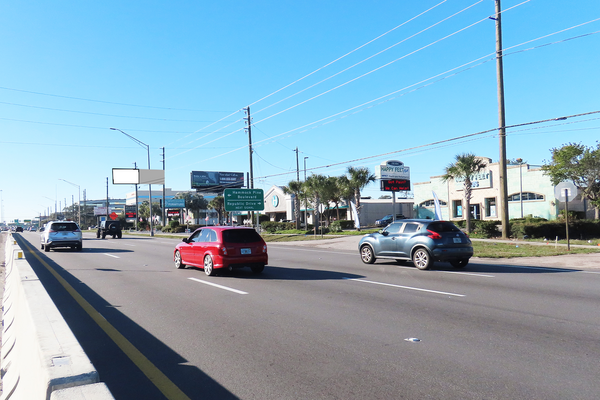 US 19 WS 700ft N/O Republic Dr F/N - 2