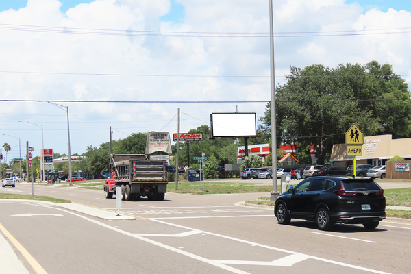 Dale Mabry Hwy ES 40ft N/O Wyoming Av F/S - 2