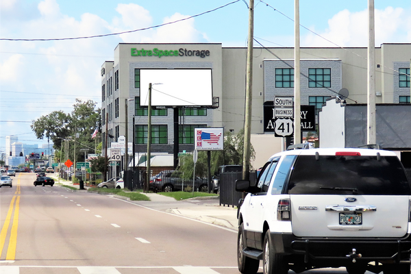 Florida Av WS 60ft N/O Hamilton St F/N - 2