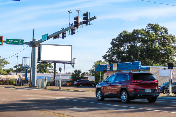 SR 70 ES 0.2mi S/O 49th Av F/S - 2