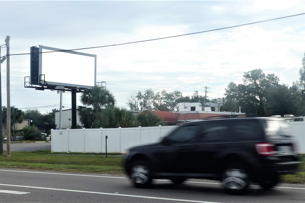 US 301 Blvd ES 50ft S/O 67th Av F/S - 2