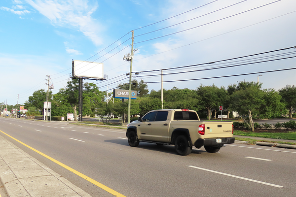Curlew Rd NS 500ft W/O US 19 F/E - 2