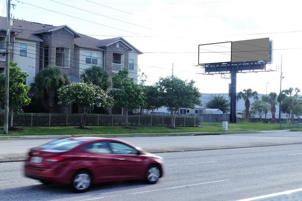 Park Blvd NS 660ft W/O 66th St N F/W - 1