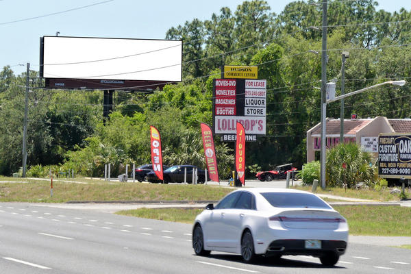 US 19 WS 0.8mi S/O County Line Rd F/N - 2