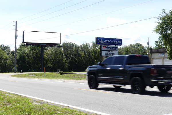 County Line Rd SS 1.5mi W/O Mariner Blvd F/W - 2