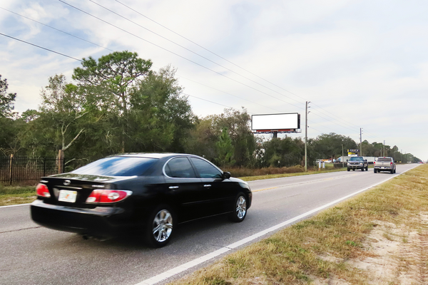 County Line Rd SS 1.5mi W/O Mariner Blvd F/E - 1