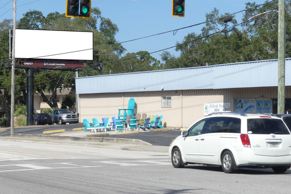 West Bay Dr NS 0.5mi W/O Clearwater Largo Rd F/E - 2
