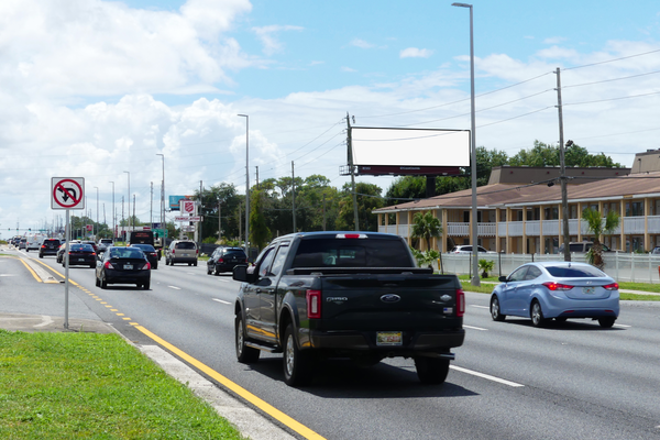 US 19 WS 1.8mi S/O SR 54 F/N - 2